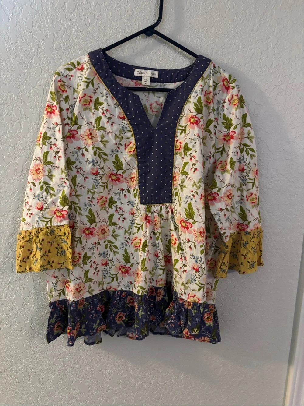 Coldwater Creek Multicolor Floral Blouse with Navy Background - Picture 5 of 6